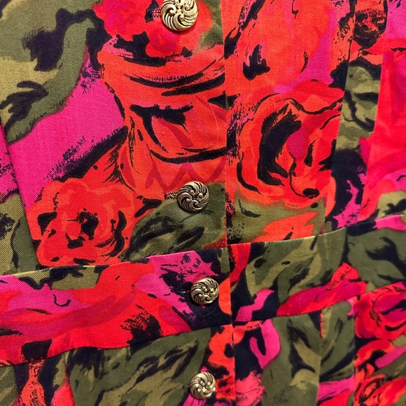 Worthington Dress.Vintage. Size 16 Red, black ,Green. Fitted waist, knee length - Picture 7 of 7